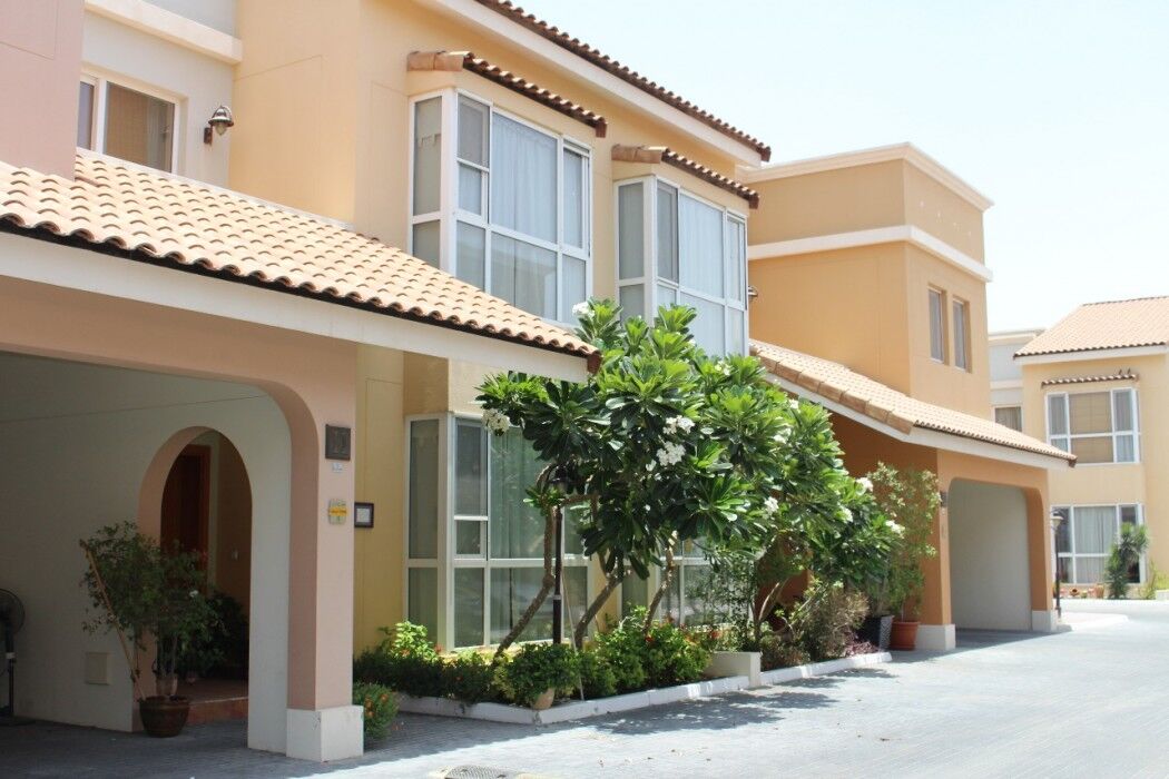 Barsha Gardens By J5 Holiday Homes Dubai Exteriör bild